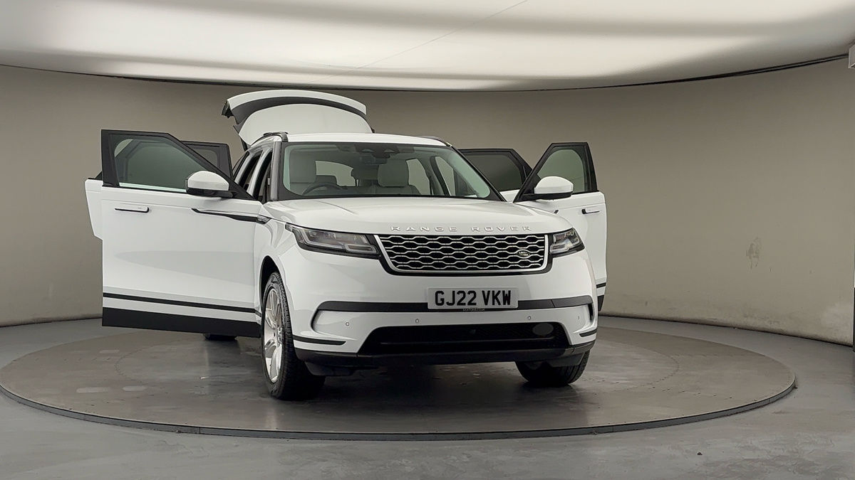 More views of Land Rover Range Rover Velar