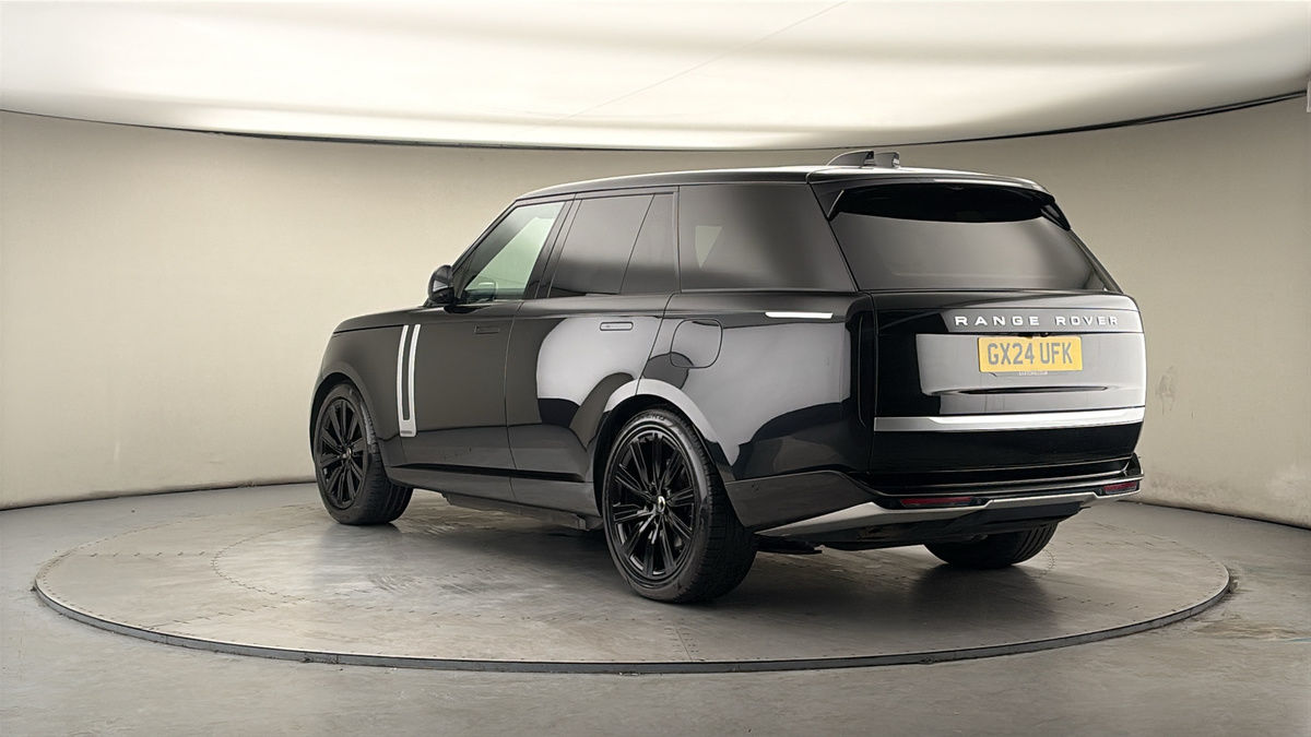 Land Rover Range Rover Image 2