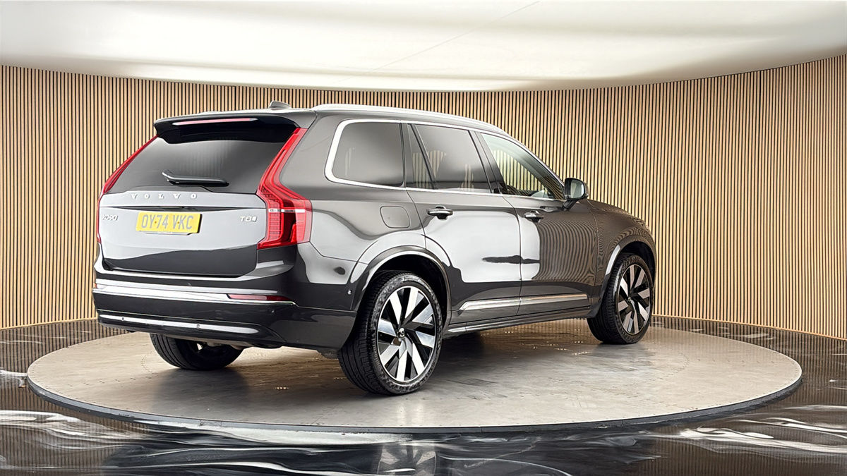 More views of Volvo XC90
