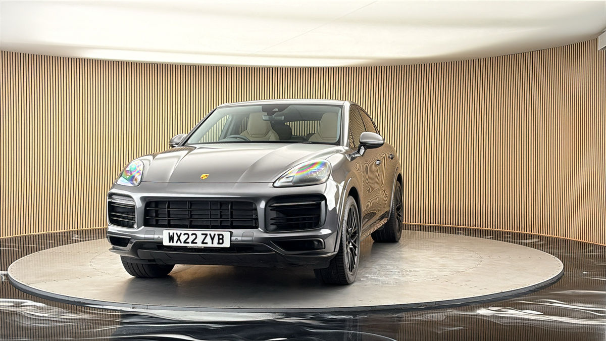 More views of Porsche Cayenne