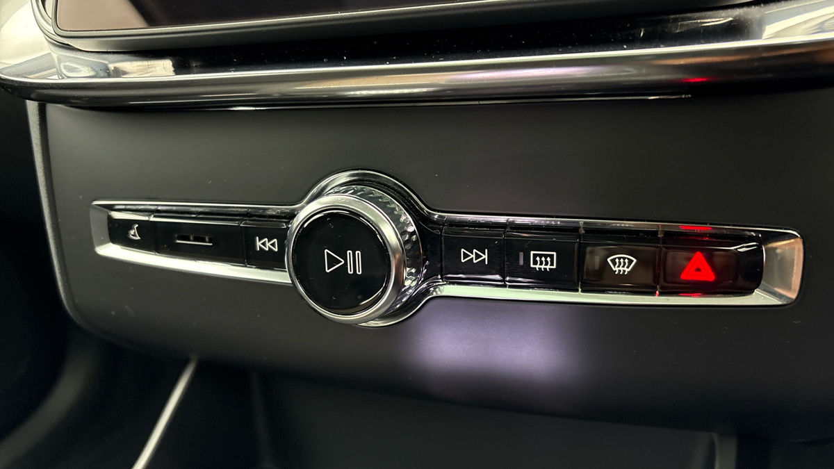 Volvo XC90 Image 28