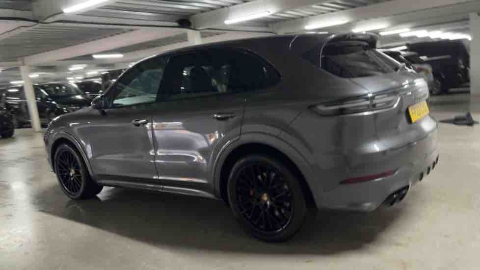 More views of Porsche Cayenne