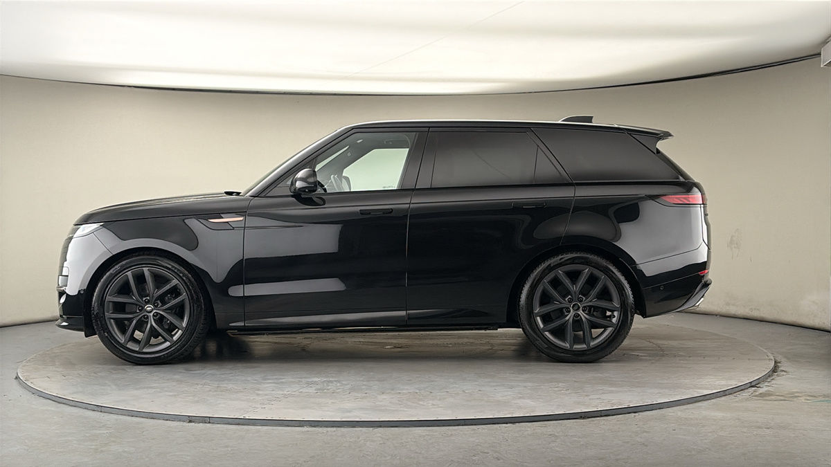 Land Rover Range Rover Sport Image 15
