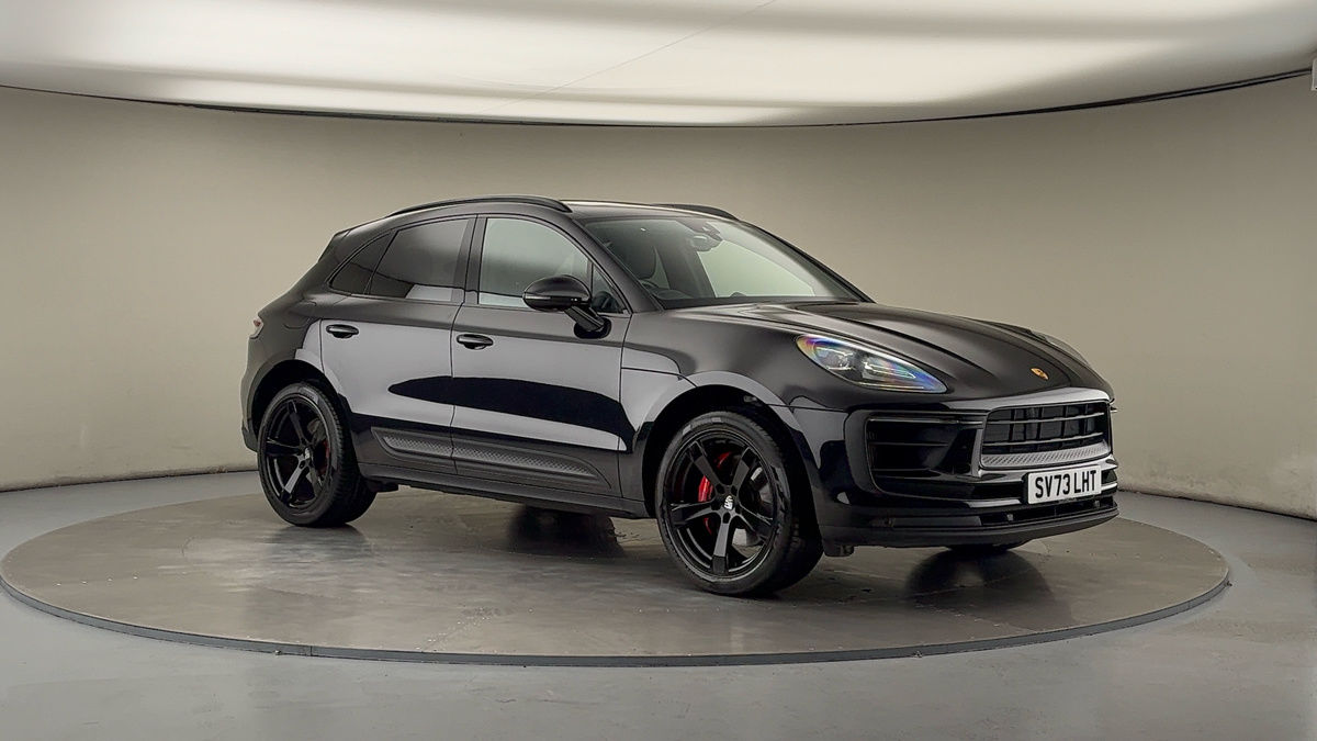 More views of Porsche Macan