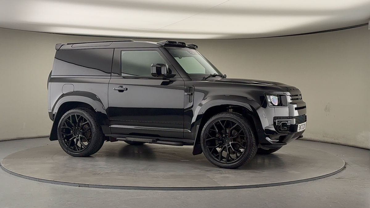 More views of Land Rover Defender 90