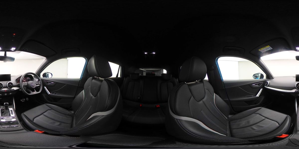 More views of Audi Q2