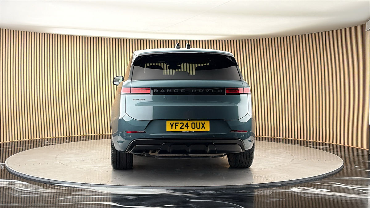 More views of Land Rover Range Rover Sport