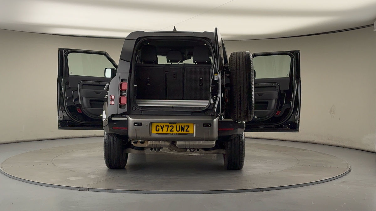 More views of Land Rover Defender 90