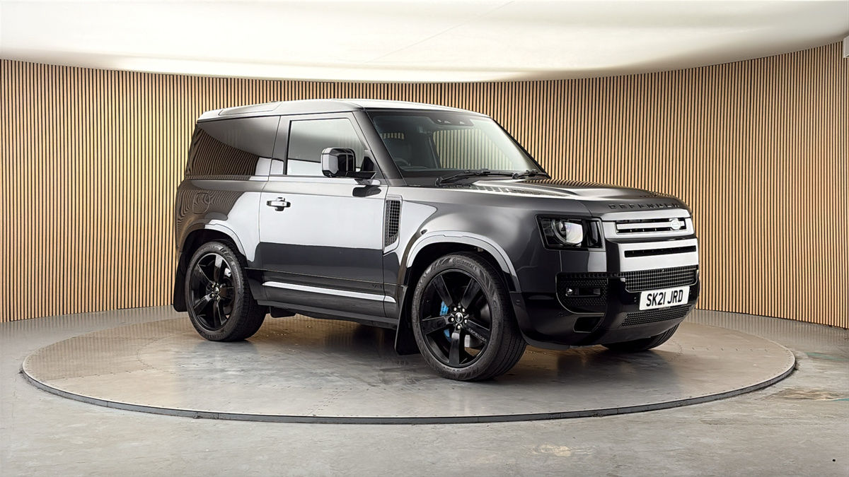 More views of Land Rover Defender 90