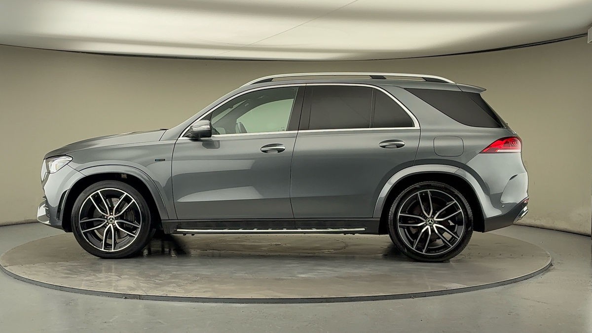 More views of Mercedes-Benz GLE