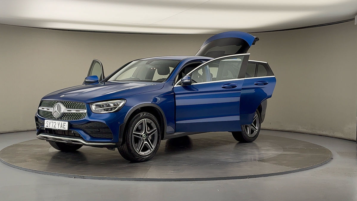 More views of Mercedes-Benz GLC