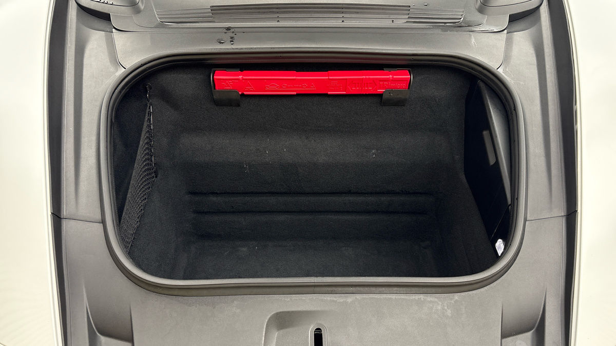 Porsche 911 Image 11