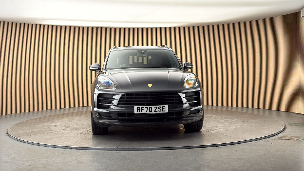 More views of Porsche Macan