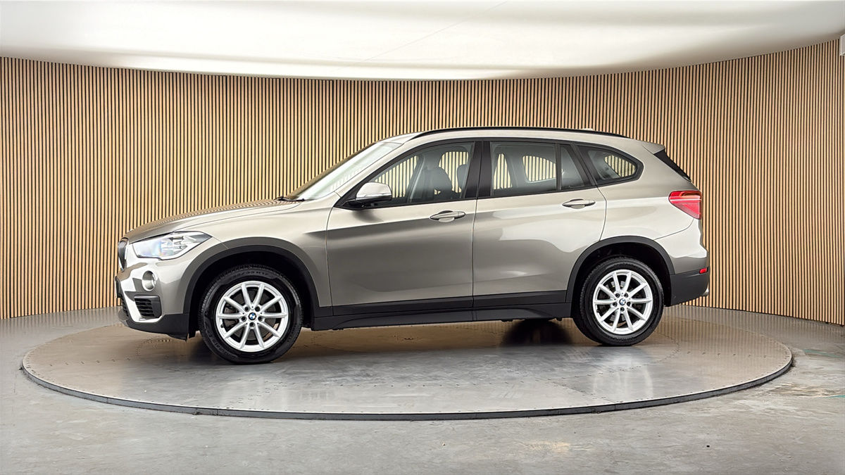More views of BMW X1