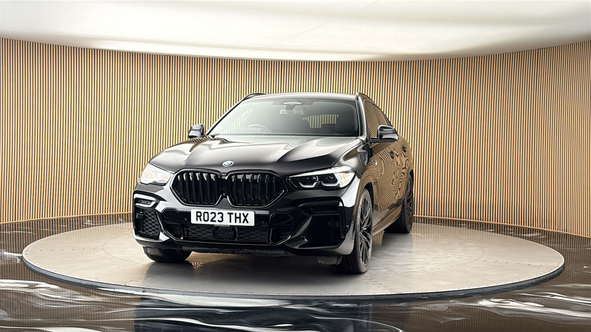 More views of BMW X6