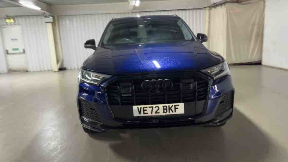 More views of Audi Q7