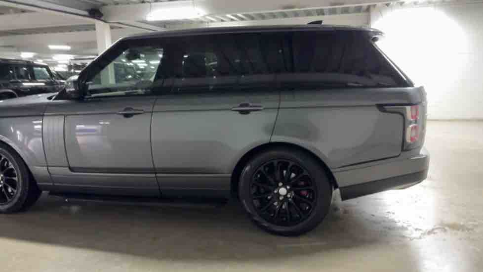 More views of Land Rover Range Rover
