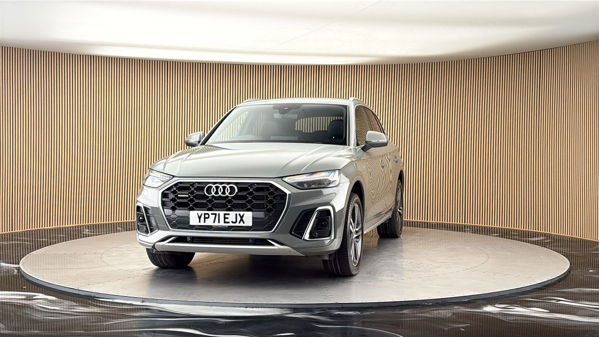 More views of Audi Q5