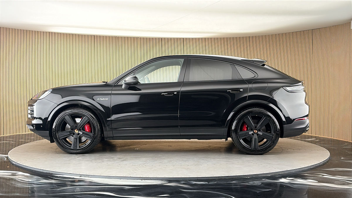 Porsche Cayenne Image 15