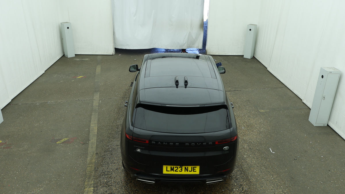 Land Rover Range Rover Sport Image 8