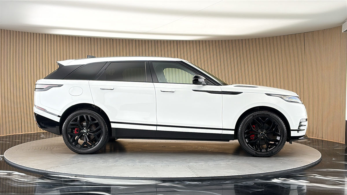 More views of Land Rover Range Rover Velar