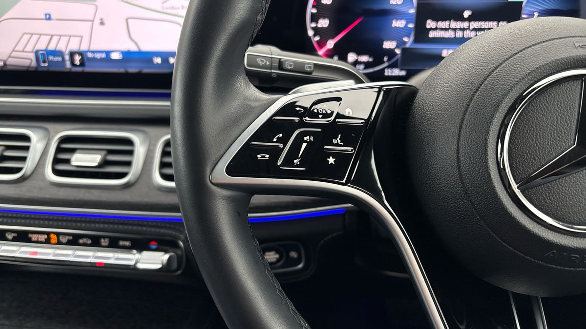 Mercedes-Benz GLE Image 13