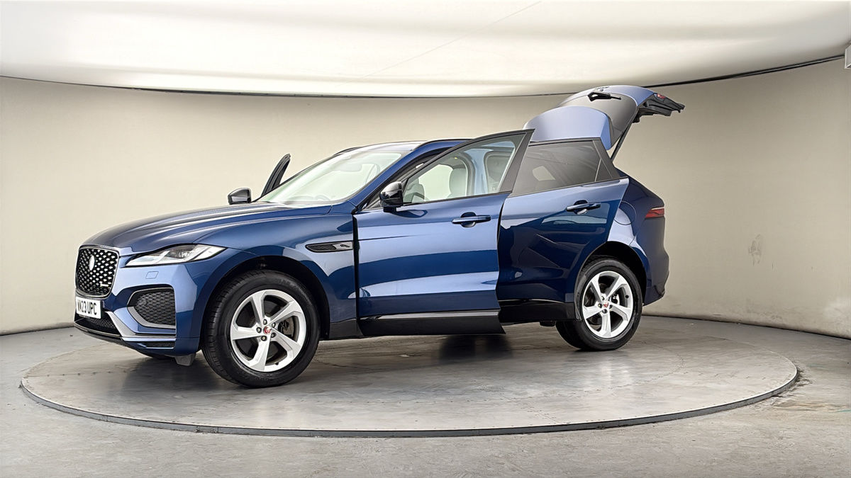 More views of Jaguar F-PACE