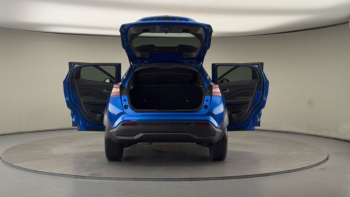 More views of Nissan Juke