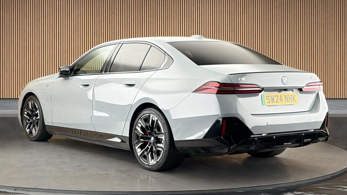 BMW i5 Image 2
