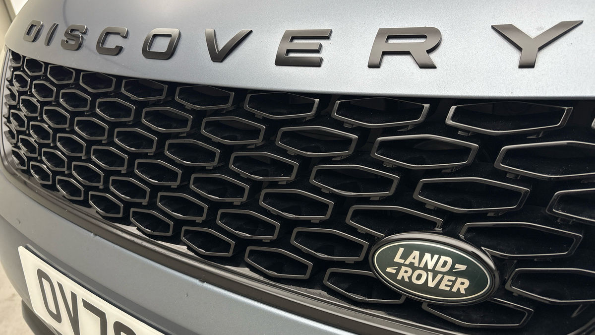 Land Rover Discovery Image 24