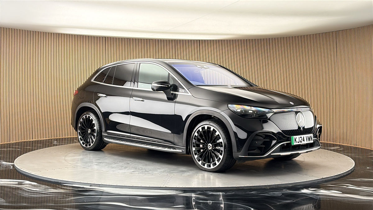 More views of Mercedes-Benz EQE