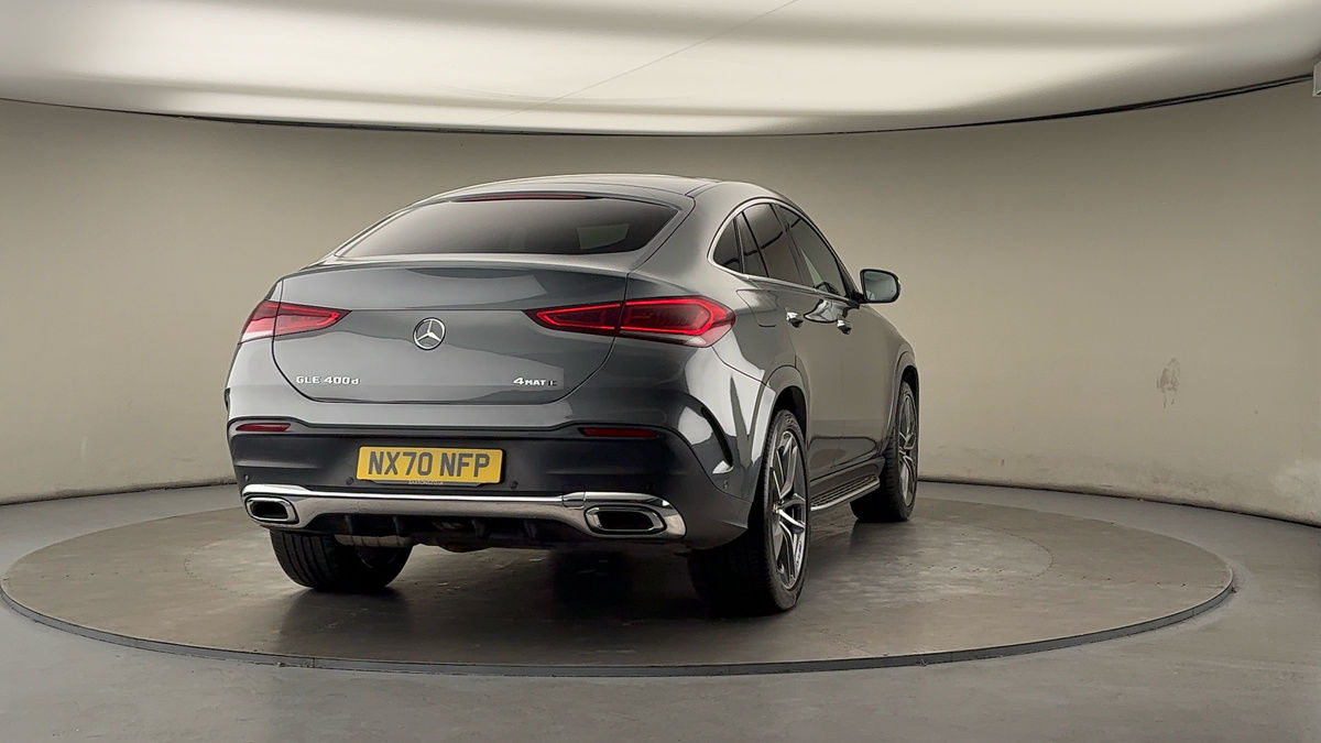 More views of Mercedes-Benz GLE