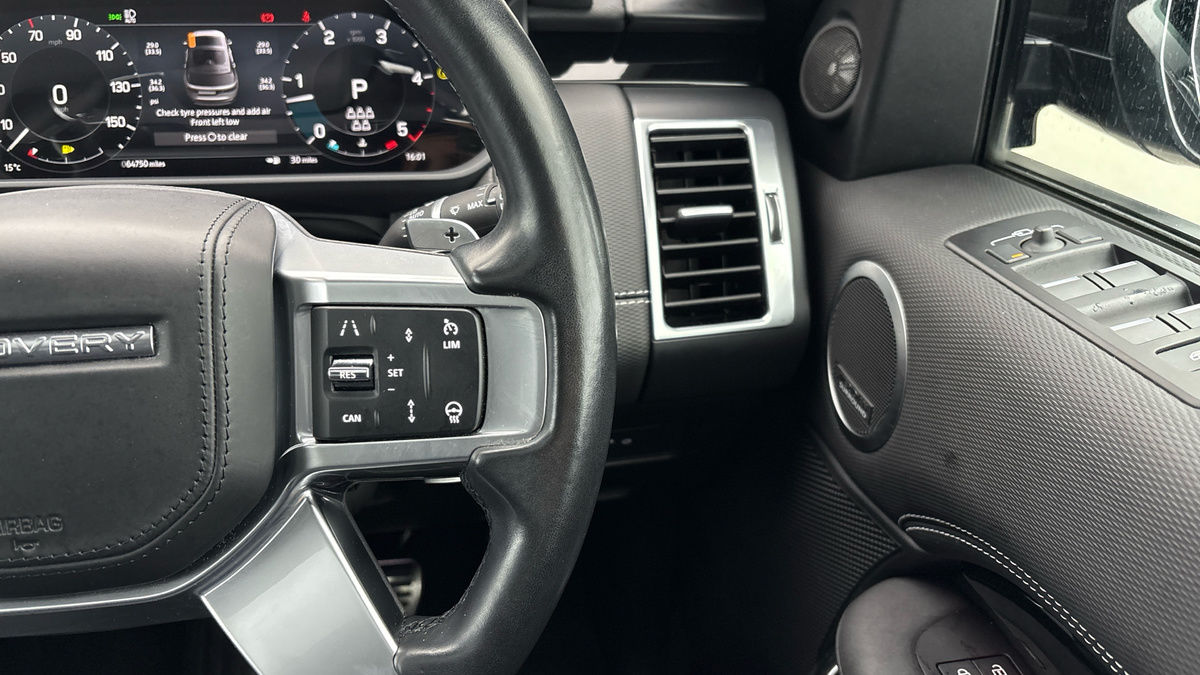 Land Rover Discovery Image 14