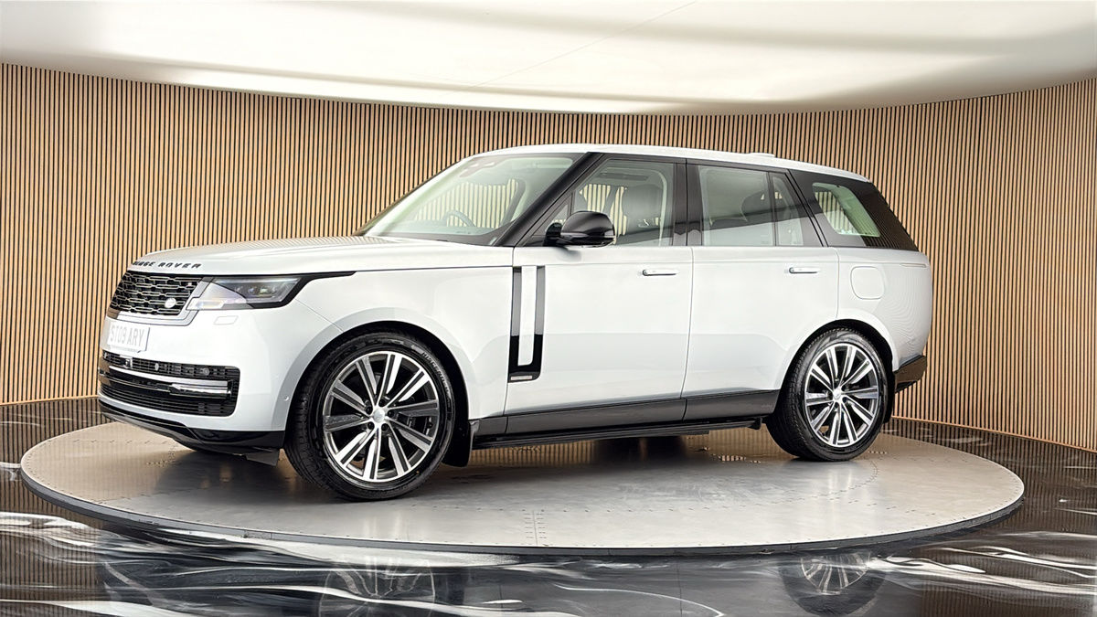 More views of Land Rover Range Rover