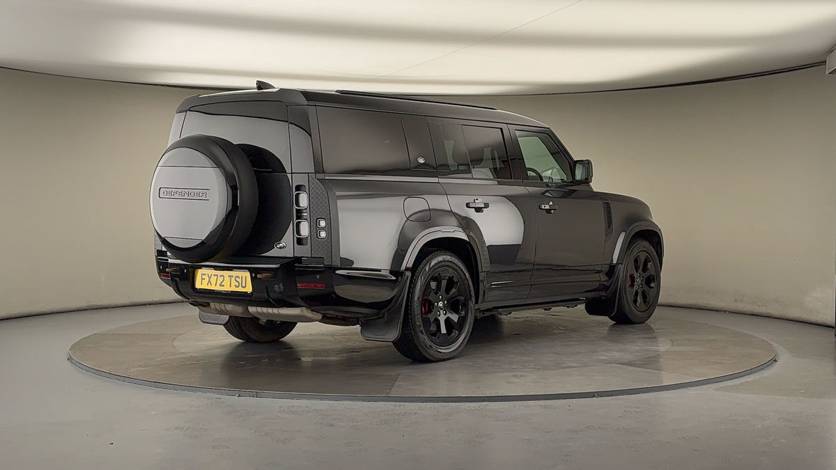 More views of Land Rover Defender 130