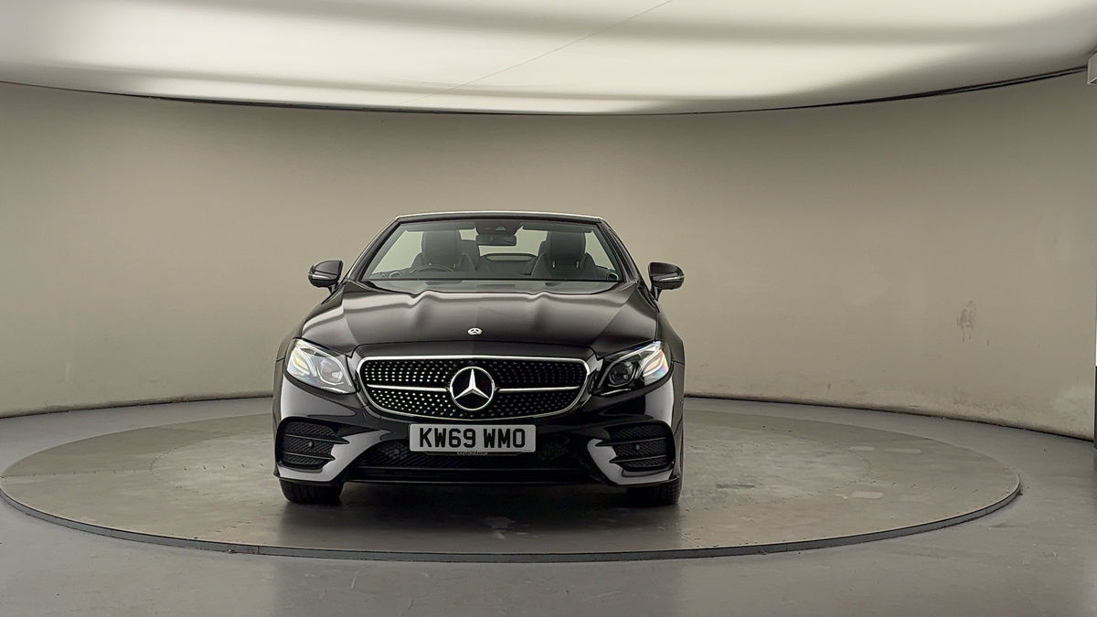 Mercedes-Benz E Class Image 3