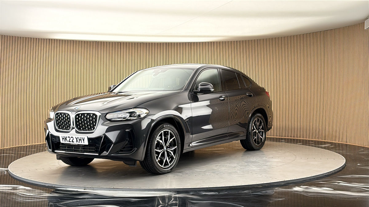 More views of BMW X4