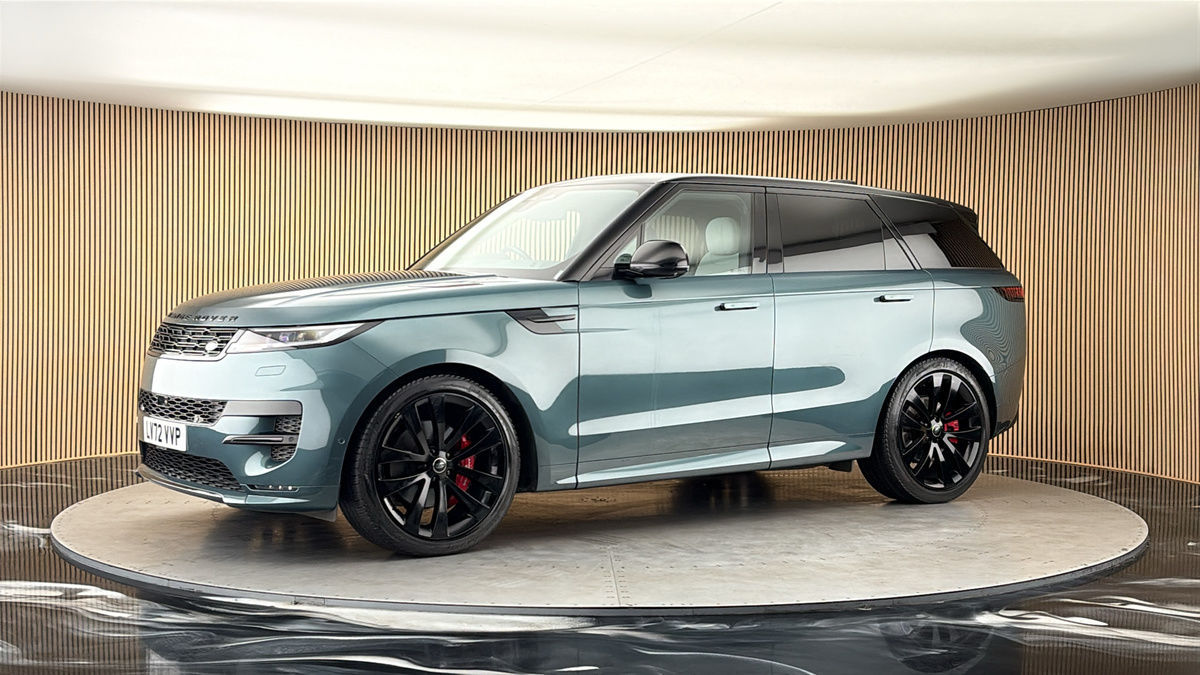 More views of Land Rover Range Rover Sport
