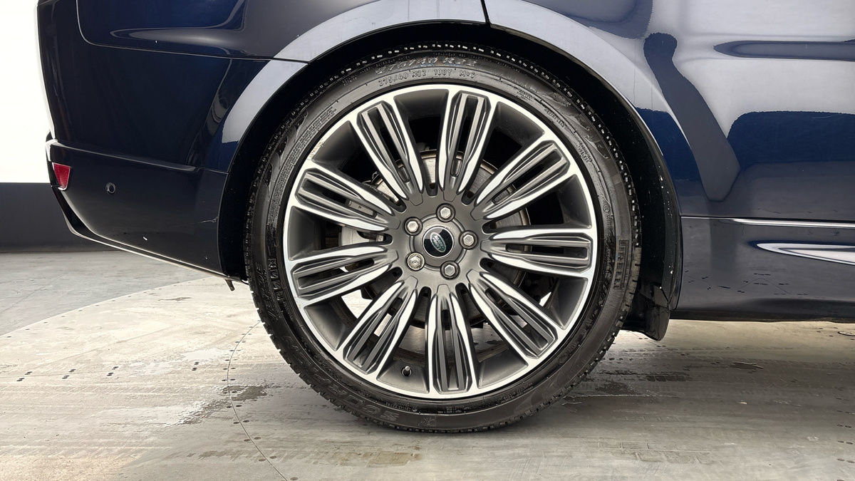 Land Rover Range Rover Sport Image 10