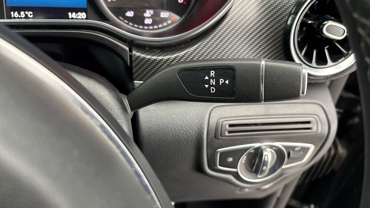 Mercedes-Benz V Class Image 6