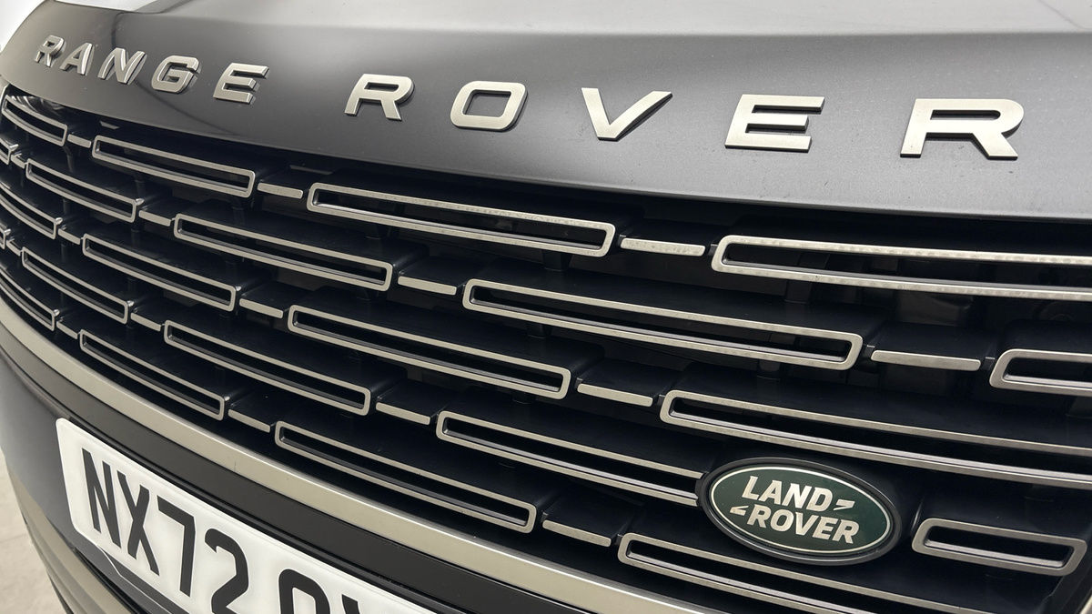 Land Rover Range Rover Image 24
