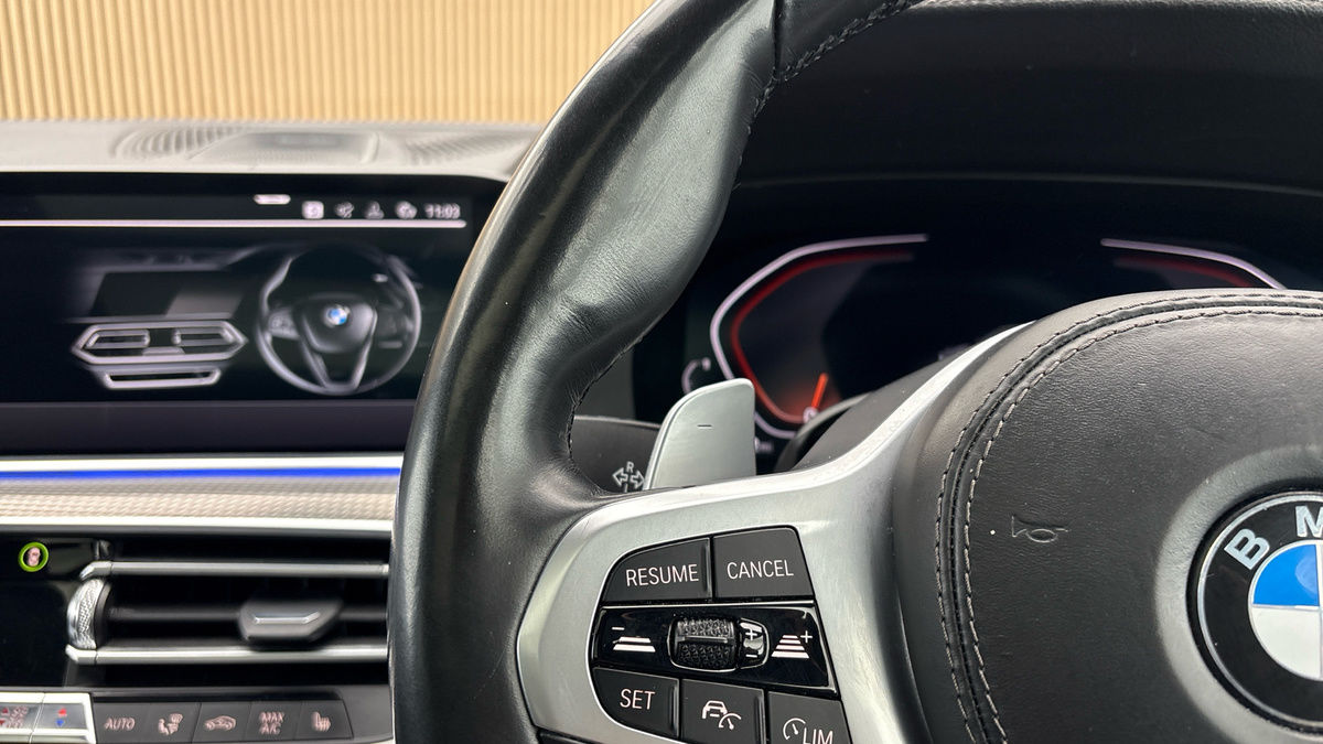 BMW X6 Image 13