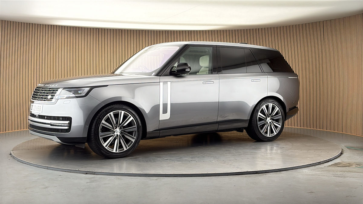 More views of Land Rover Range Rover