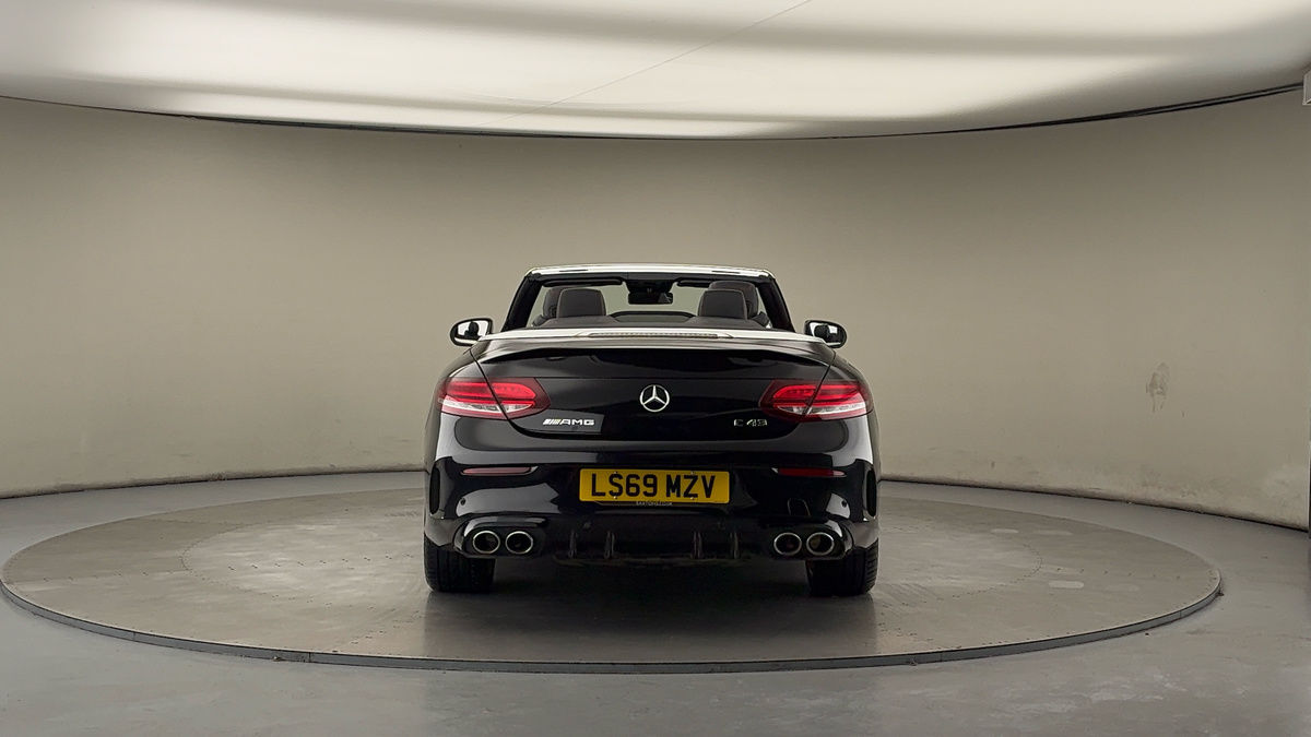 Mercedes-Benz C Class Image 4