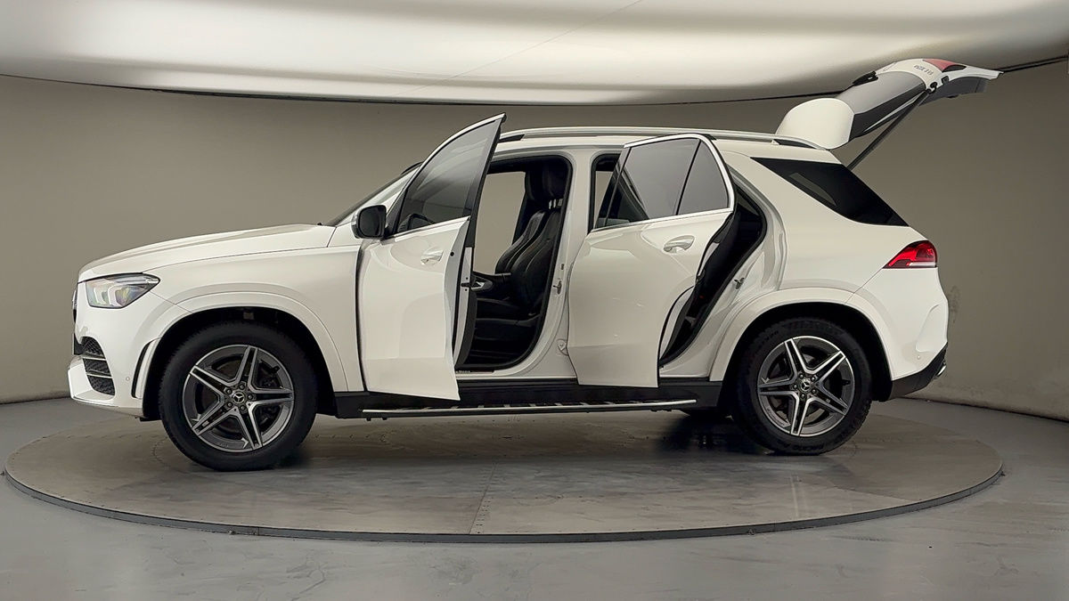 More views of Mercedes-Benz GLE