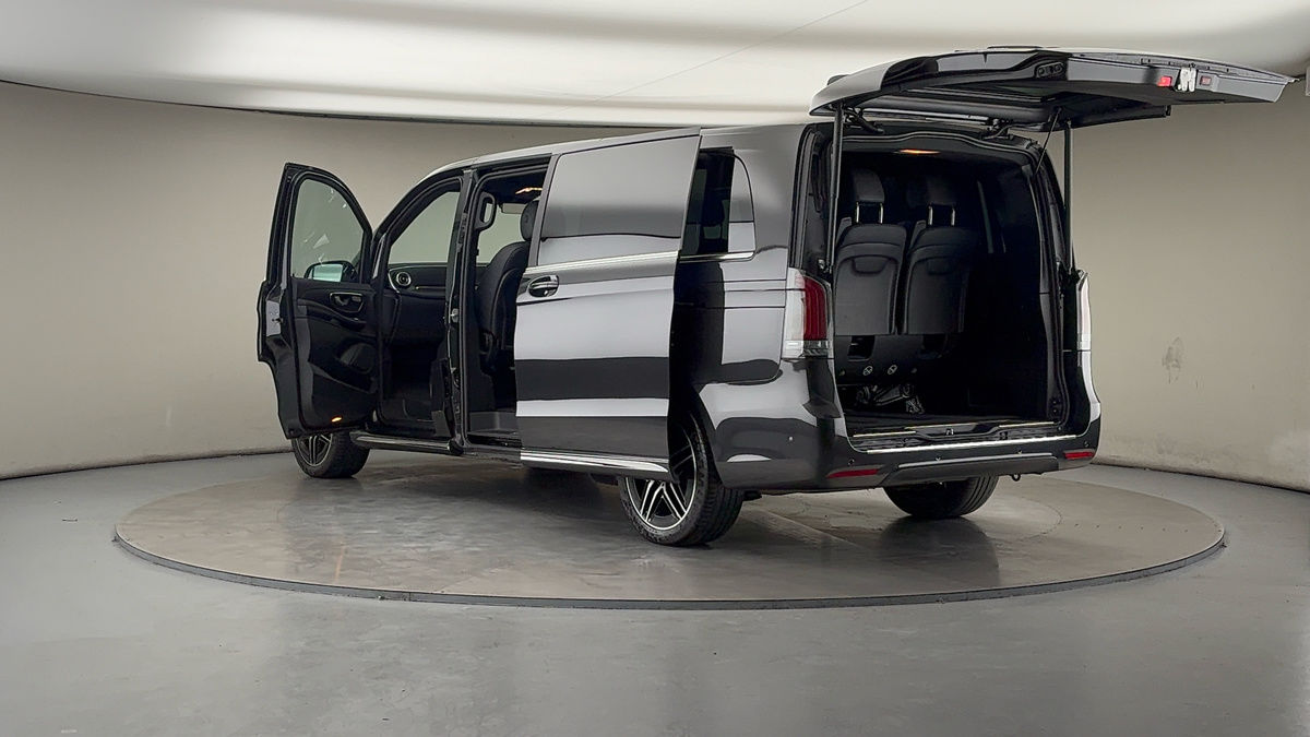 More views of Mercedes-Benz V Class