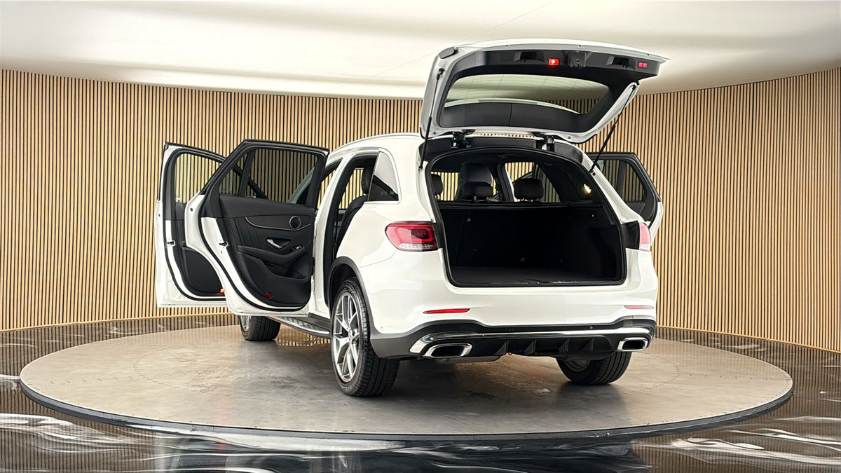 More views of Mercedes-Benz GLC
