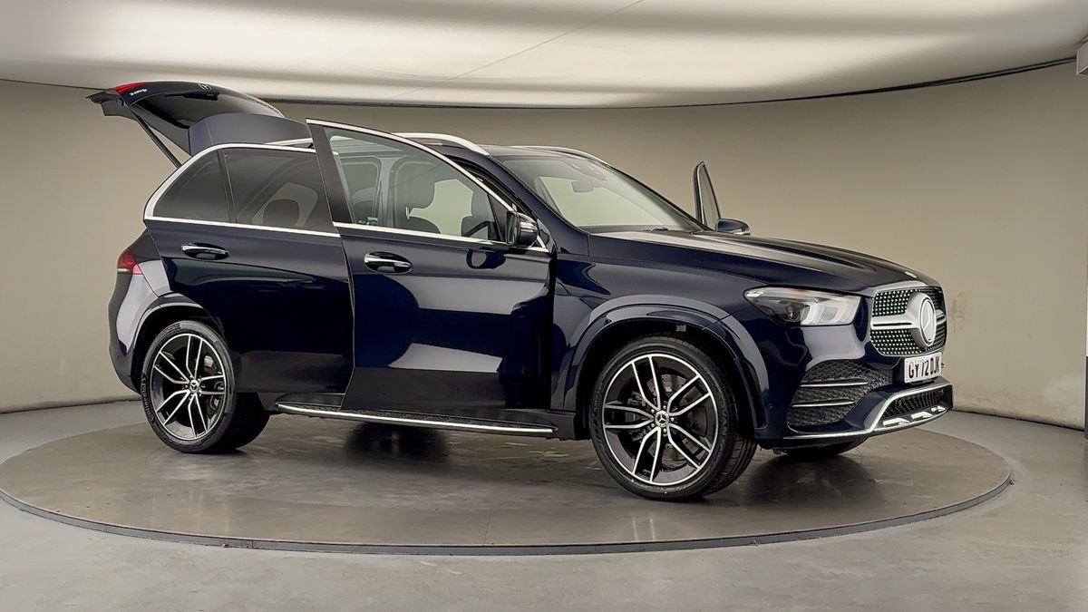 More views of Mercedes-Benz GLE