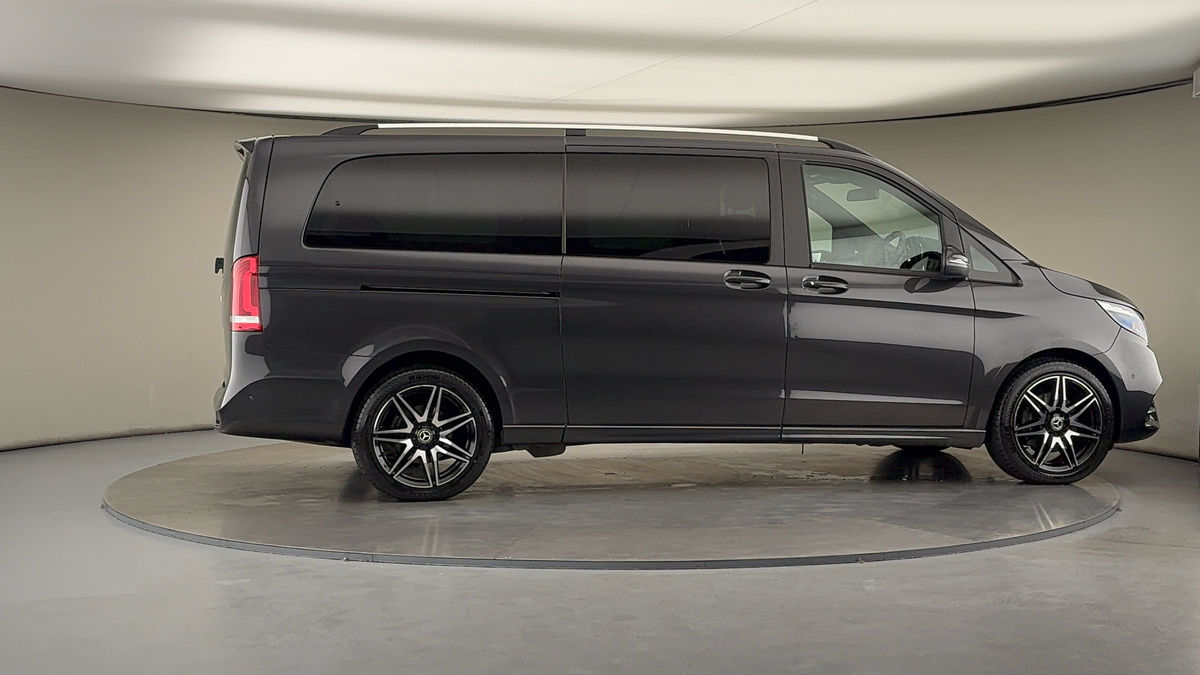 More views of Mercedes-Benz V Class