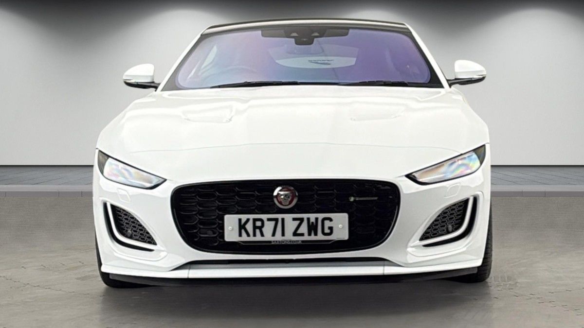 Jaguar F-Type Image 3